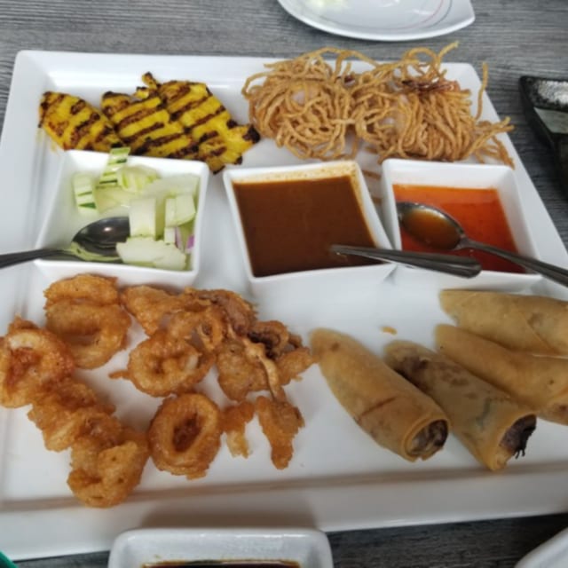 Mahkin Platter.